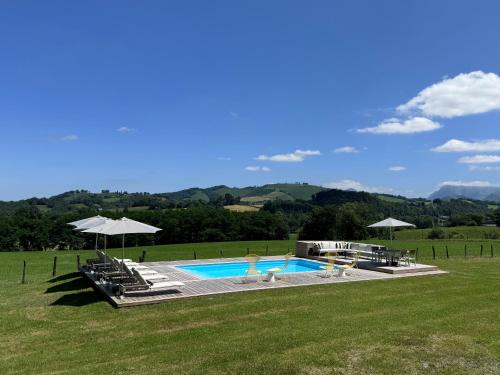 Arette Bed & Breakfast | Chateau Forest
