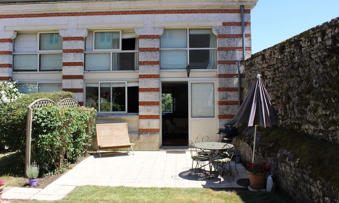 Charras House | Chateau Gite, Charras, Nr. Angouleme, Poitou-Charentes, France