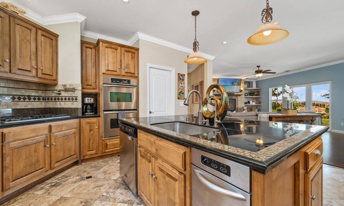 Temecula House | Chateau Madera