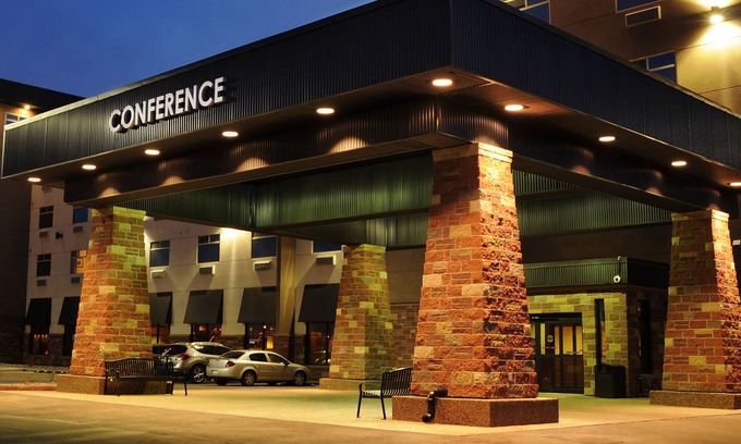 Northwest Edmonton Hotel | Chateau Nova Yellowhead
