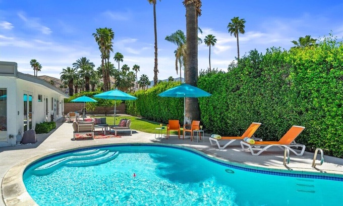 Araby House | Chateau Palm Springs – Stylish Mid-Century Home with Pool, Piano, Views & Citrus Trees