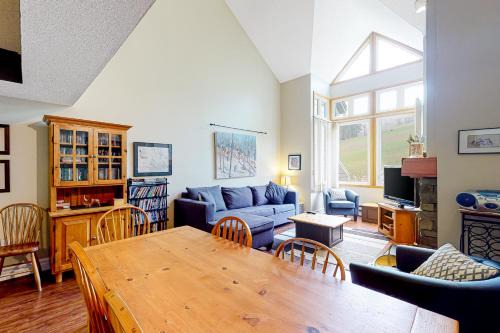 The Blue Mountains Apartment | Chateau Ridge 209