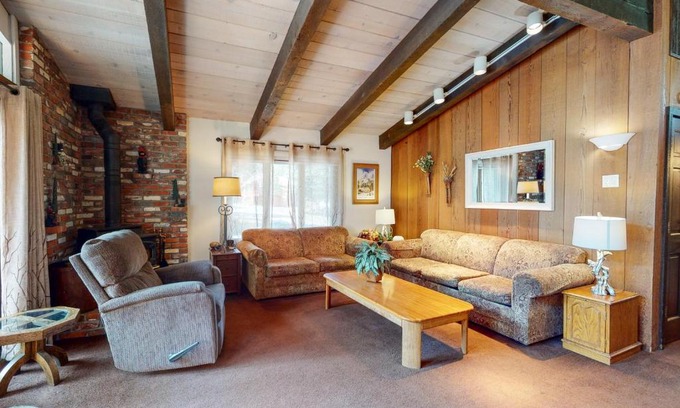 Mammoth Lakes Apartment | Chateau Sans Nom