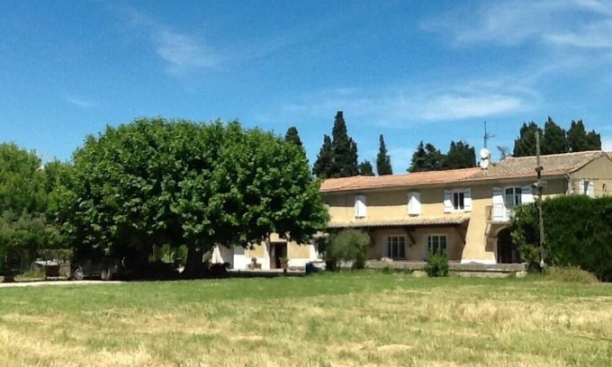 Chateaurenard Apartment | Chateaurenard: Apartment/flat - Chateaurenard