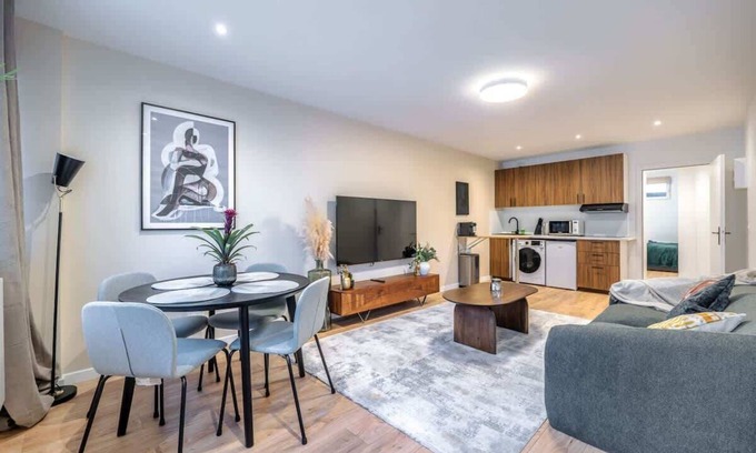 Chatillon Apartment | Chatillon · Renovated apartment ~ Chatillon