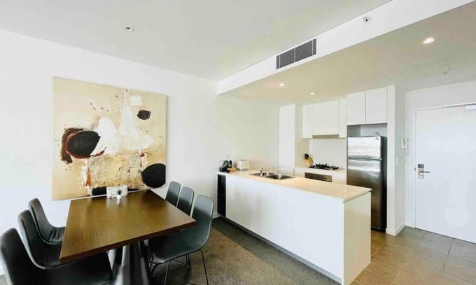 Chatswood CBD Apartment | Chatswood Exeutive Suites - 3beds2baths