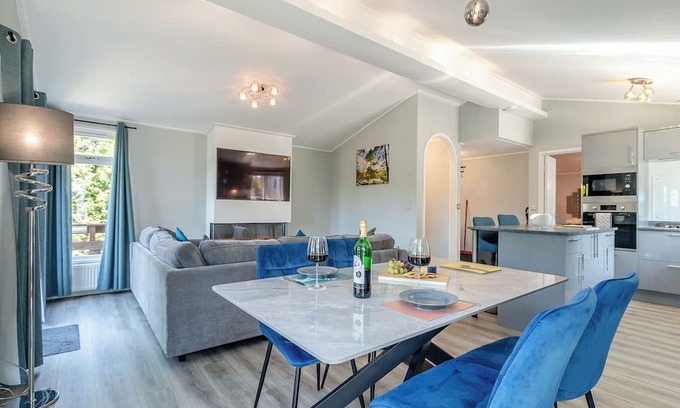 Longnor Ski Chalet | Chatsworth Superior Pet Friendly