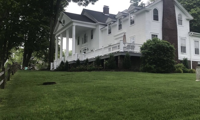 Ashville House | Chautauqua Lake Estate at Chestnut Hill