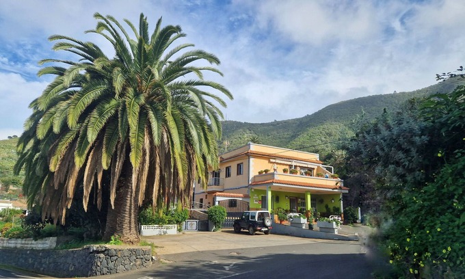 Los Silos Apartment | CHC - LOS VIÑEDOS Tierra del Trigo