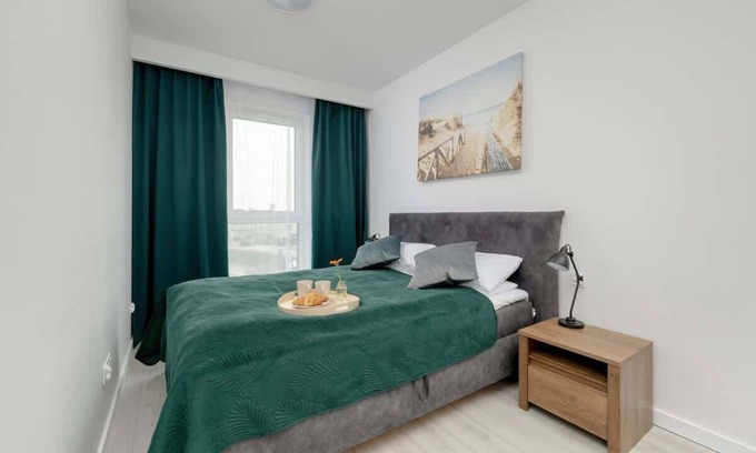 Uniescie Apartment | Chełmońskiego 1 | Tasteful Apartment | Parking