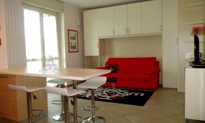 Certosa Apartment | Cheap & Cozy studio flat