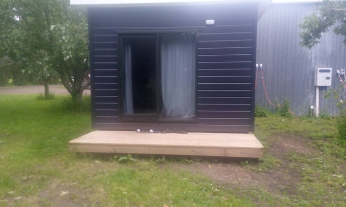 Whenuakite Cabin | Cheap family holiday cabins near beaches