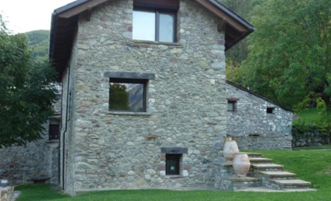 Villanova House | CHECK-IN CASAS Borda Blaner