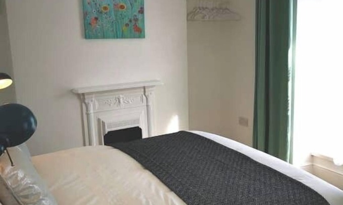 Cwmbrwla Apartment | Check it out, Eatons House