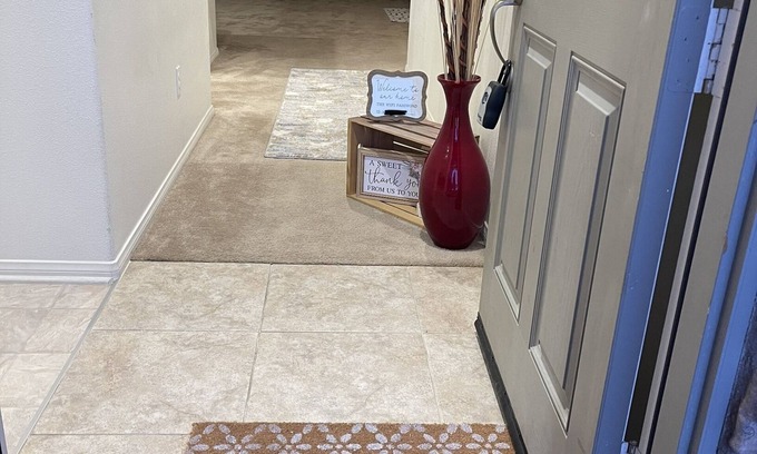 Victorville House | Cheerful 1 bedroom home with hot tub