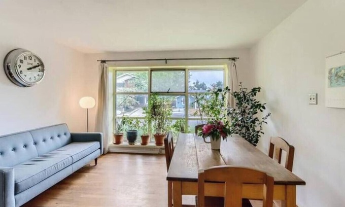 Old North Boulder House | Cheerful 1BDR home in North Boulder