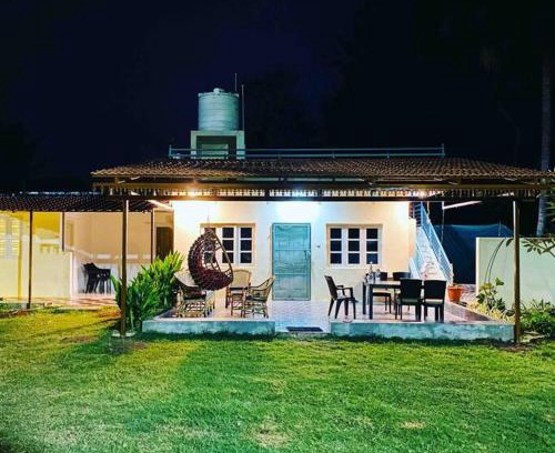 Shrirangapattana Villa | Cheerful 2 bedroom Private Farmhouse stay