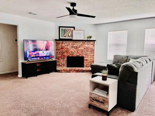 McKinney House | Cheerful 3 Bedroom Vacation Home