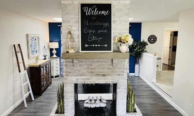 Newburgh House | Cheerful 4-Bed 2.5-Bath Home