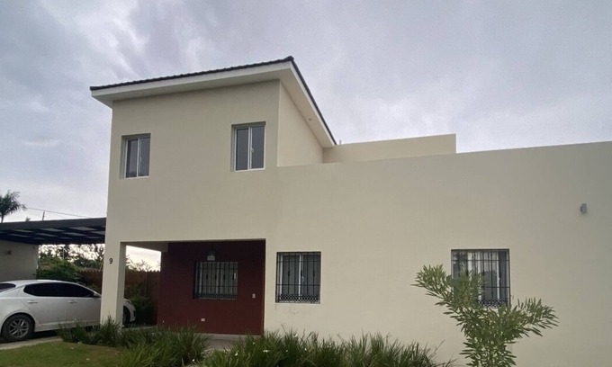 Munoz Villa | Cheerful 4 bedroom villa with a pool. 10 minutes away from the boulevard