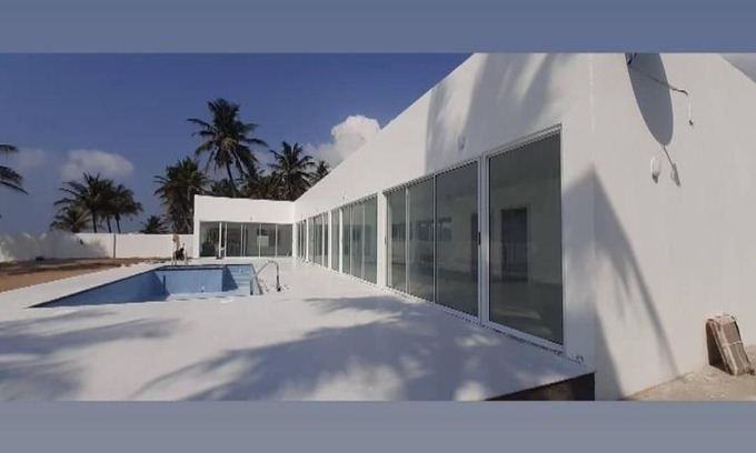 Lekki House | Cheerful 4-Bedroom Villa with a pool