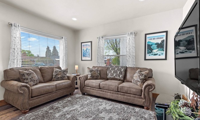 Bancroft House | Cheerful Bancroft bungalow near Lava Hot Springs.