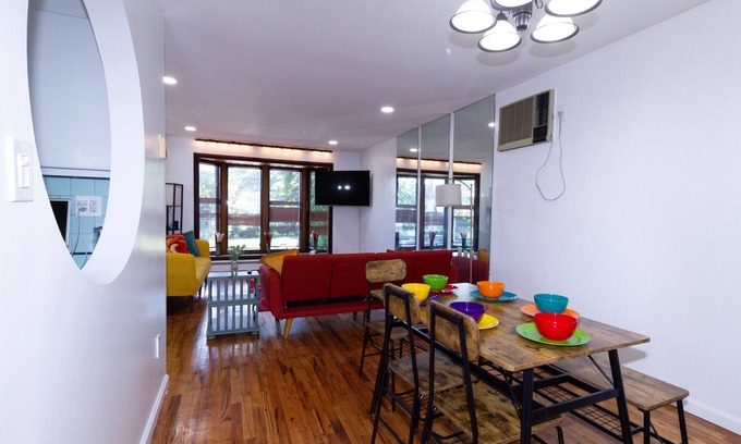 Baldwin House | Cheerful & Beautiful 3-Bedroom Ranch