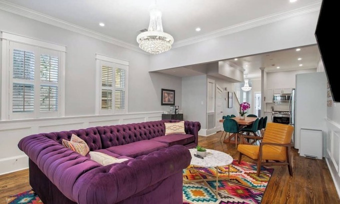 South 7th Ward House | Cheerful & Bright - Blocks to the French Quarter