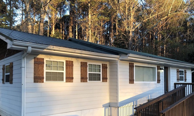 Alpharetta House | Cheerful home in Alpharetta
