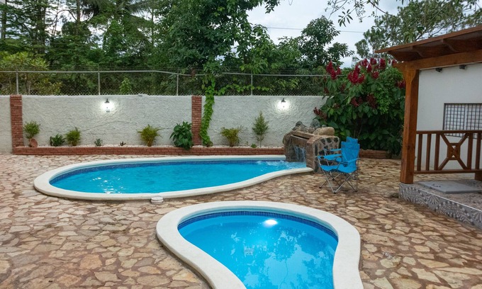 La Vega Province Villa | Cheerful Villa with a pool and15 Minutes away from "La Confluencia"
