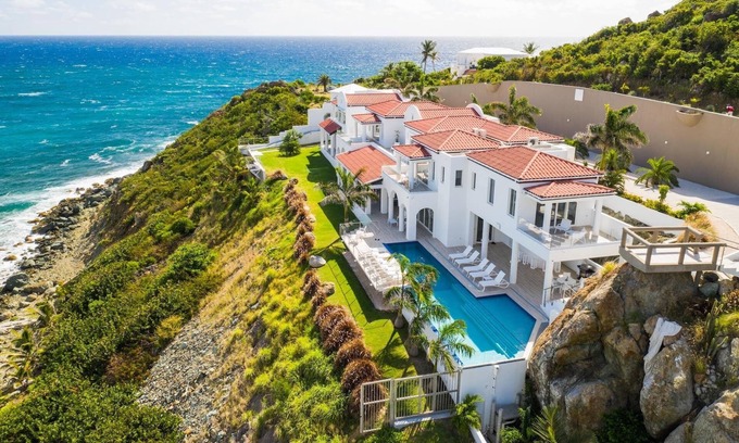 Philipsburg Villa | Chef included by Fantasia Villas: Villa Amalia