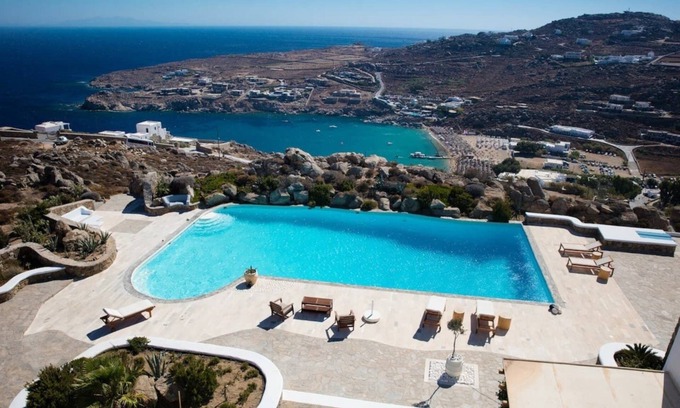 Plintri House | Chef included by Fantasia Villas: Villa Paradiso 15 bedrooms
