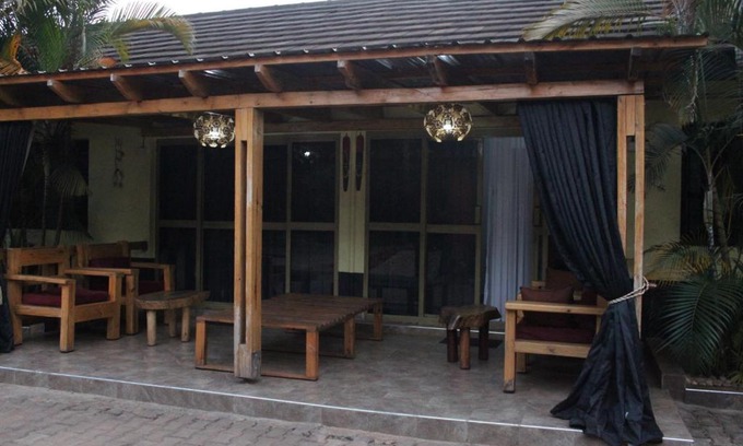 Jinja House | Chel and Vade Cottages