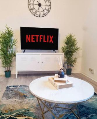 Chelmsford Apartment | Chelmsford Getaway Business and Leisure