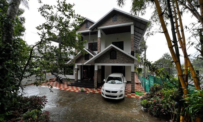 Anachal House | Cherry blossom homestays Munnar 2BHK