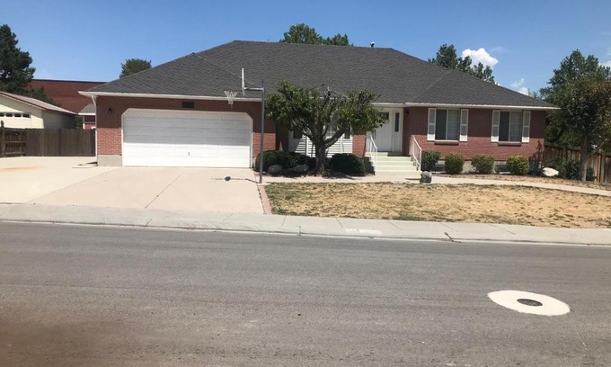South Jordan House | Cherry Grove Apartments