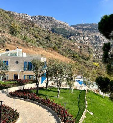 Hammana Hotel | Cherrytales