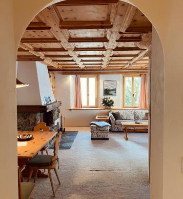 La Punt-Chamues-ch Apartment | Chesa Coronella