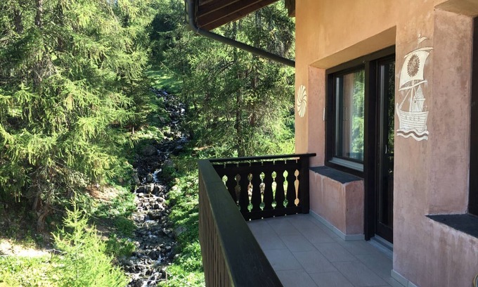 Surlej Apartment | Chesa Guardaval - Apartment 30