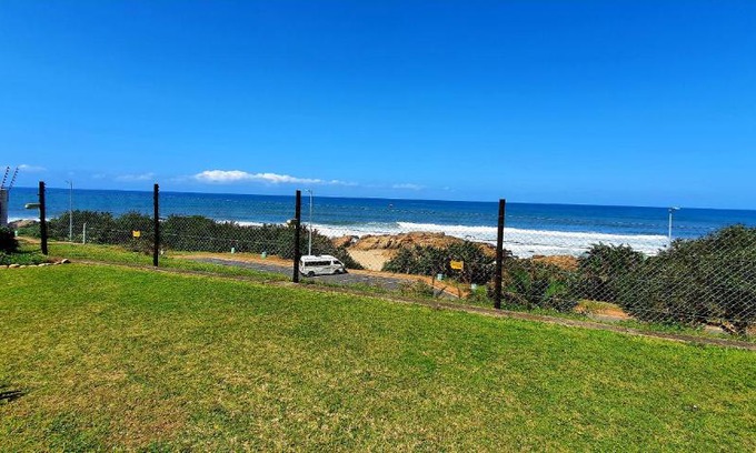 Margate Apartment | Chesapeake Bay 2 - 6 Sleeper - Amazing Sea Views!