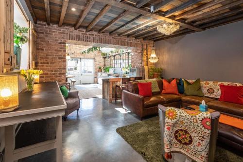 Nantwich House | Cheshire Boutique Bathhouse