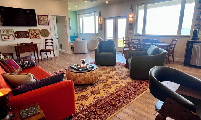 Stevensville Cottage | Chessie Cottage-Chesapeake BaynGreat views from easy single floor living!