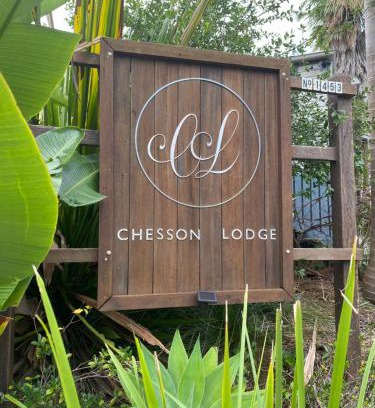Uki Villa | Chesson Lodge