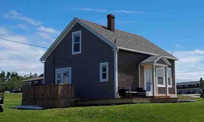 Cheticamp House | Cheticamp's Cabot Suite