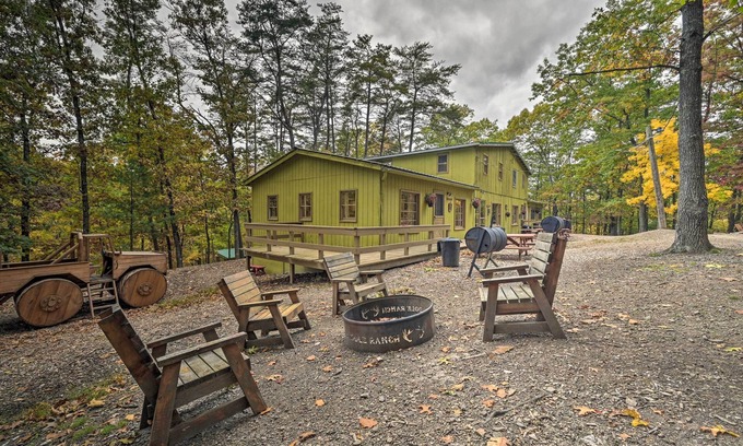 Huntingdon Apartment | ‘Cheyenne’ Ranch Retreat Near Raystown Lake!
