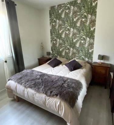 Revel House | Chez Cathie & Didier