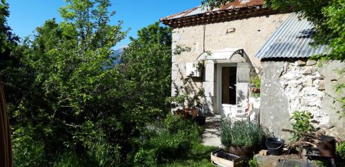 La Roche-des-Arnauds House | chez françoise