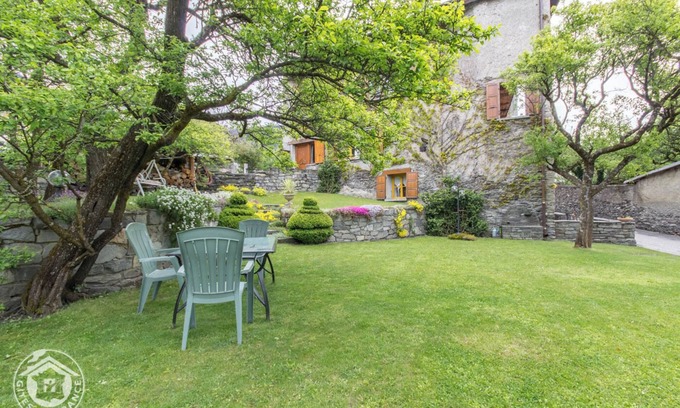Seez House | CHEZ LEONIE - SEEZ - Gîte
