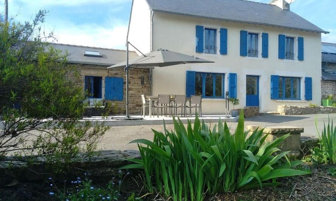 Bannalec House | Chez Malika
