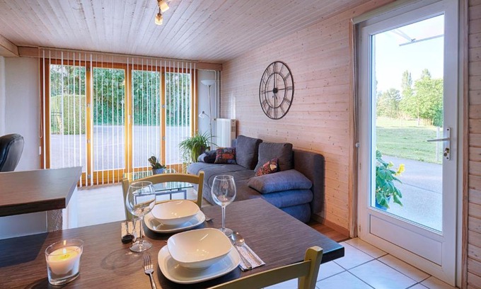 Vendlincourt House | Chez Marie-Claude